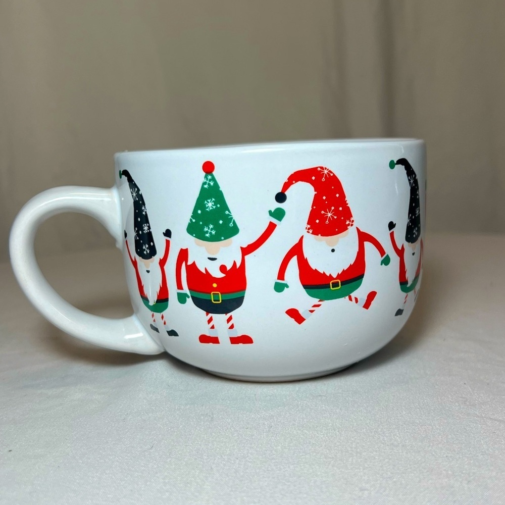 Christmas Gnome/Elf Mug - Oversized Mug - EUC